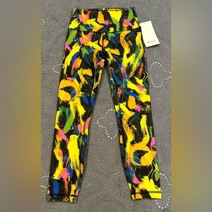 Lululemon Women’s Wunder Train HR Tight 25” NWT Size 6